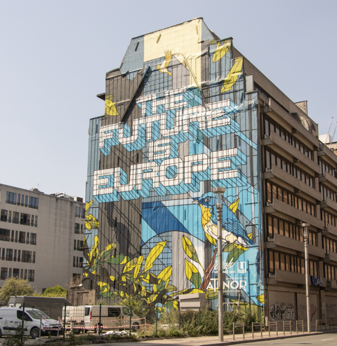 Wandkunstwerk in Brussel met een daarop de tekst 'the future is Europe'